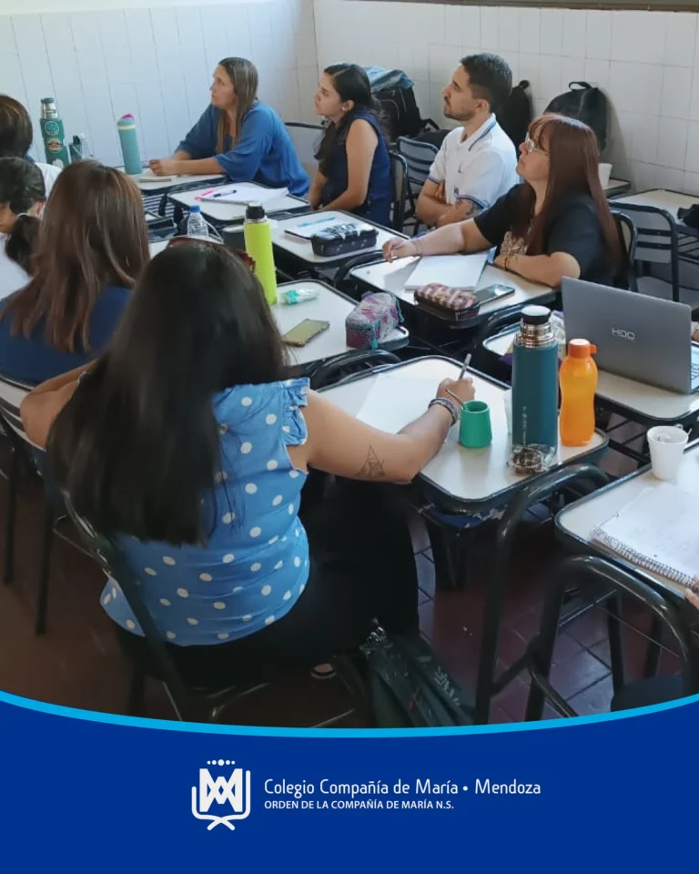 Instagram post from ciamariamendoza. This post is in position 5.