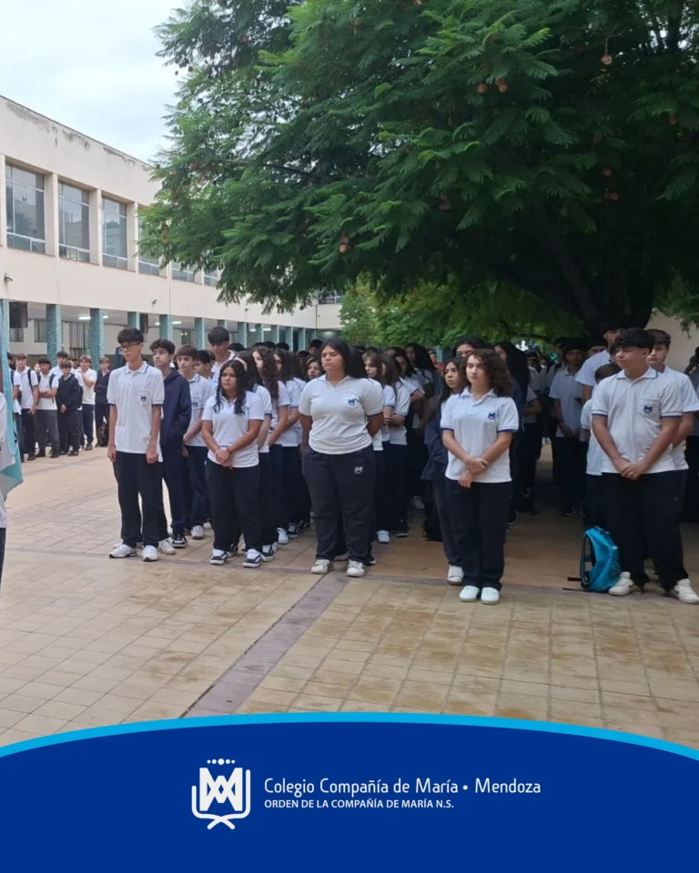 Instagram post from ciamariamendoza. This post is in position 1.