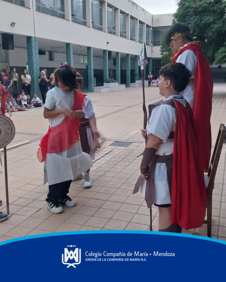 Instagram post from ciamariamendoza. This post is in position 2.