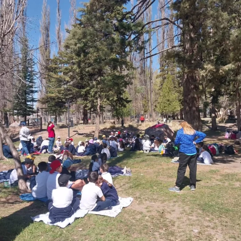 Instagram post from ciamariamendoza. This post is in position 7.