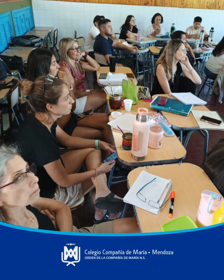 Instagram post from ciamariamendoza. This post is in position 2.